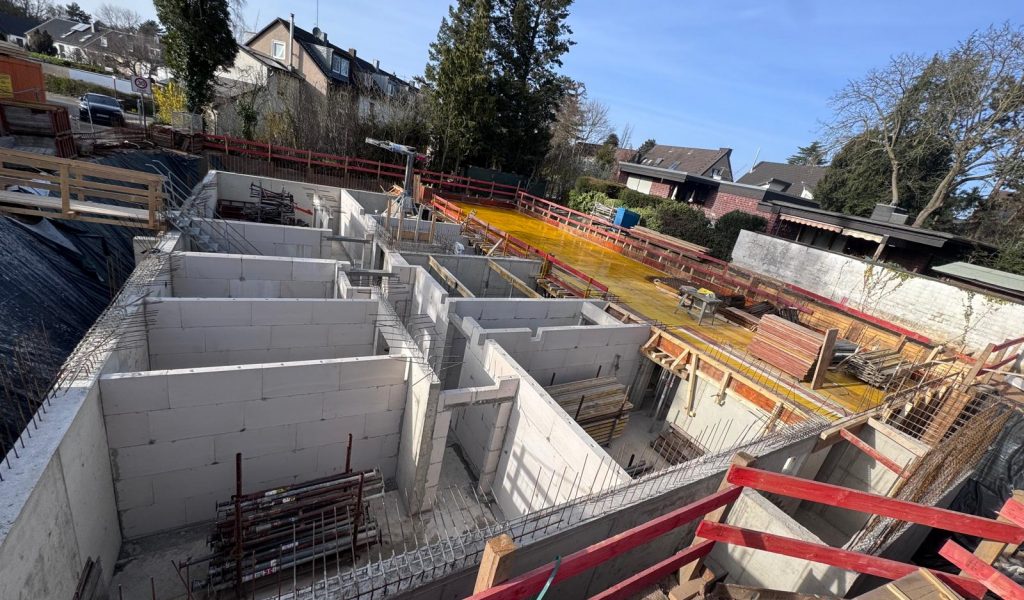 02b342f0-7004-4a09-bd59-0db2839e05b8