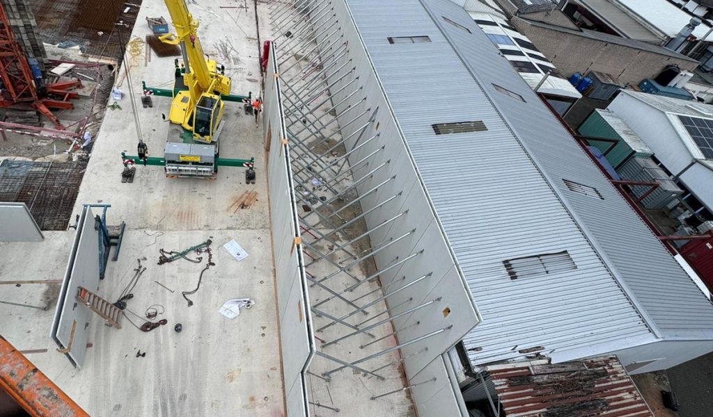 18b8aab3-0d66-496b-9d04-0b8fae3d26ae