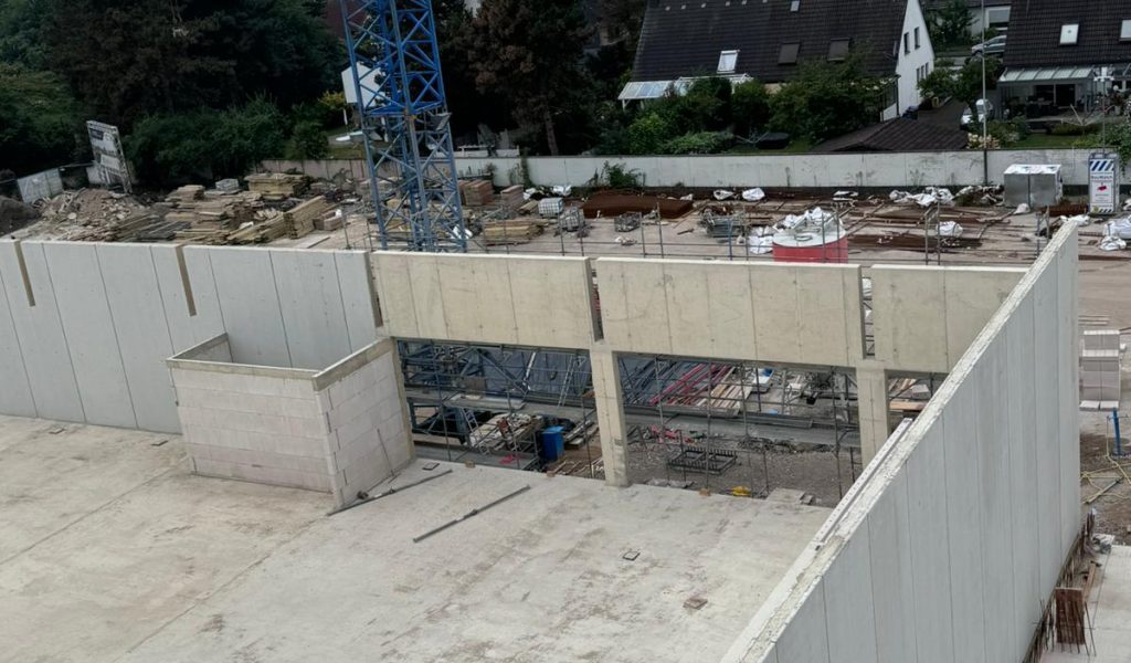 31e42a47-3717-4031-8d06-f3642efaf51c